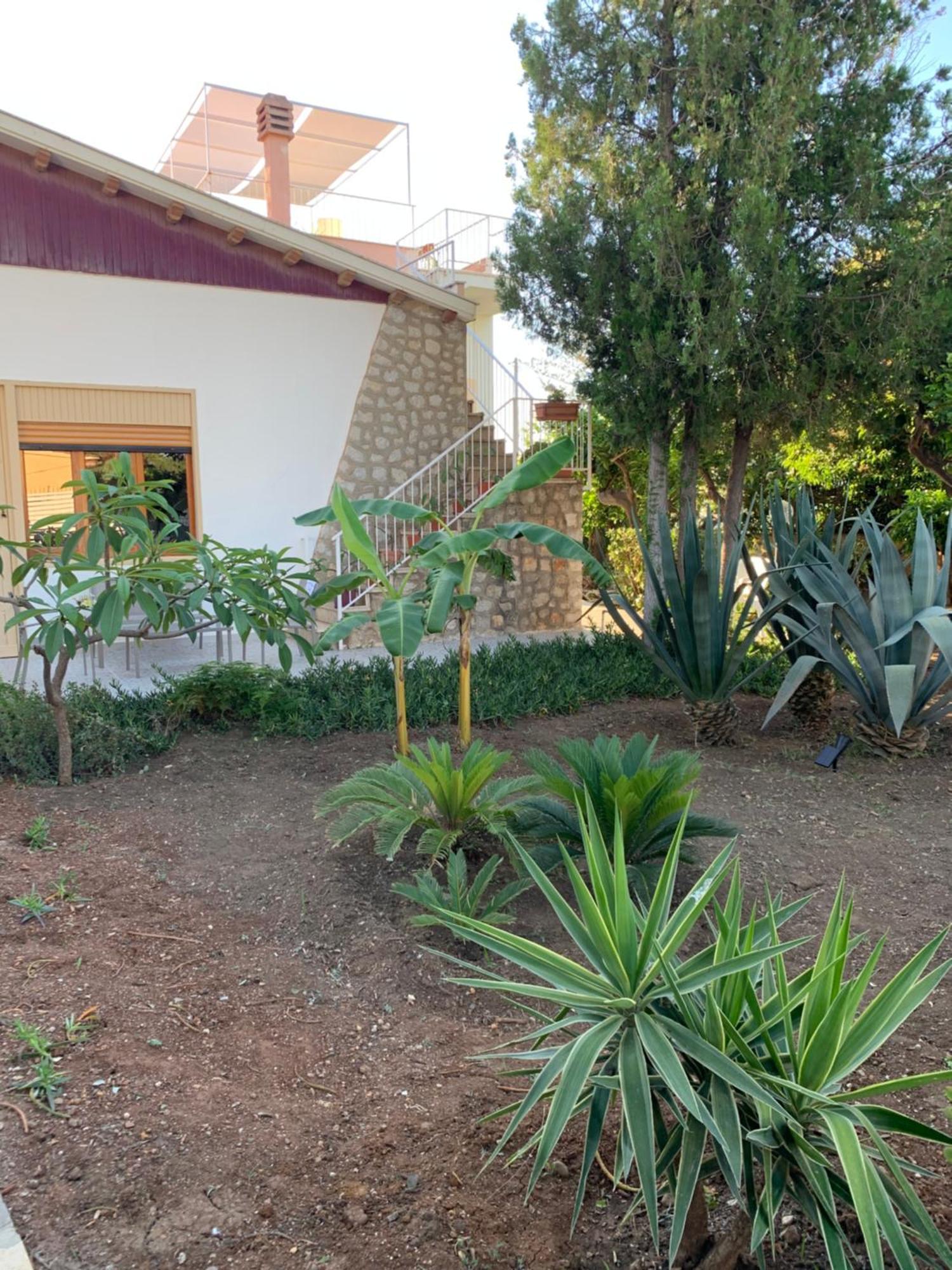 Casa Vacanze Astori Трабия Екстериор снимка