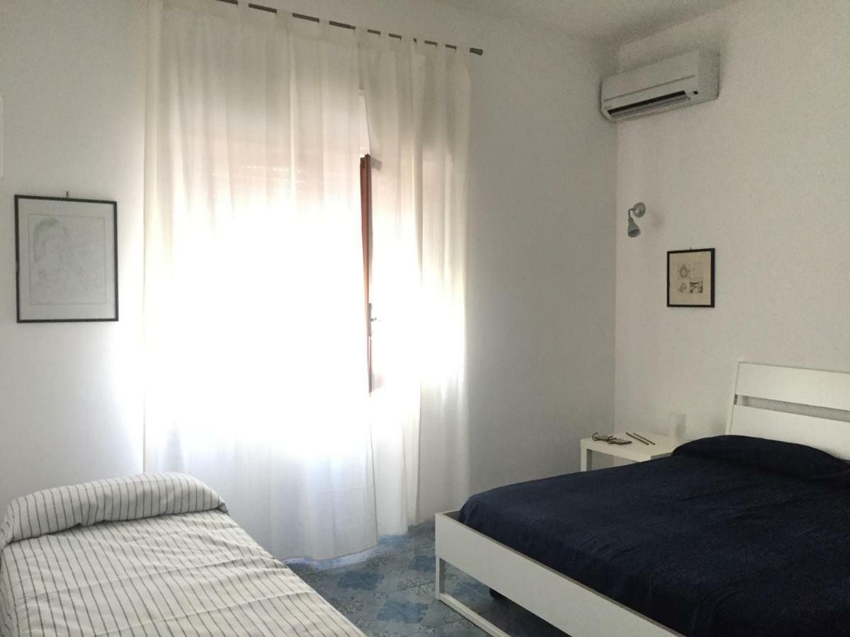 Casa Vacanze Astori Трабия Екстериор снимка